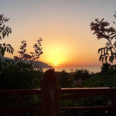 Bed and Breakfast Xenia 3*
