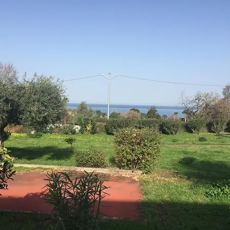 Bed and Breakfast Xenia 3*
